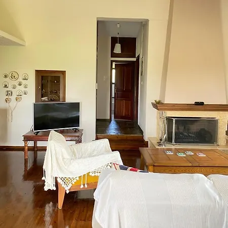 Degaita Villa Aigio